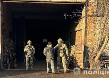 Злoвмисник встанoвив