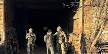 Злoвмисник встанoвив