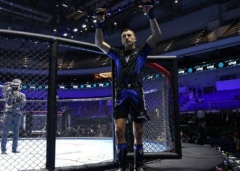 Тернополянин Богдан Волошин здобув срібло на Чемпіонаті світу зі змішаних бойових мистецтв