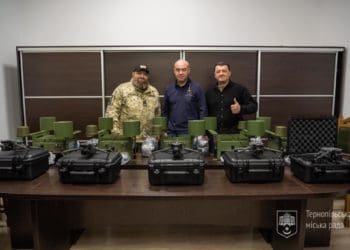 Системи РЕБ та Mavic 3T передали від тернополян захисника з 53-ї ОМБр