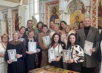 “Боляче за ікони, які наші бійці не встигли дописати…” – іконописець Володимир Шерстій