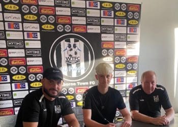 16-річний футболіст з Чорткова Максим Бойчук уклав контракт з англійським клубом «Wimborne U18»