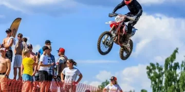 Тернопілький школяр став володарем кубку та чемпіоном Польщі у класі мотоциклів MX85