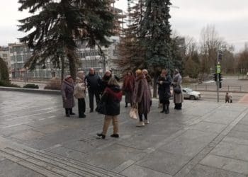 У Тернополі родини загиблих захисників організували акцію “Благодійна коляда”