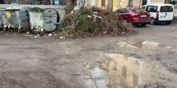 вулиці Богдана Хмельницького