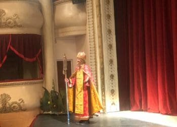 На Миколая діти тернопільських газовиків переглянули виставу “Мауглі” в театрі