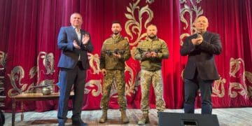 Газовики Тернополя відзначили волонтерів і передали дрони для 44 окремої артбригади імені гетьмана Данила Апостола