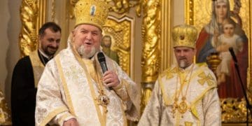 «Віримо, що Україна переможе, що мир скоро настане», – єпископ-емерит Василь Семенюк