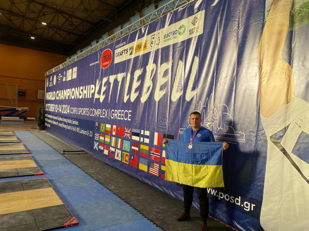 Тернополянин Денис В’юк здобув срібло на Чемпіонаті світу