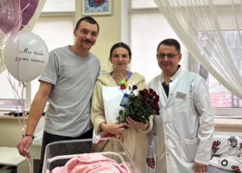 «Мати і дитина»