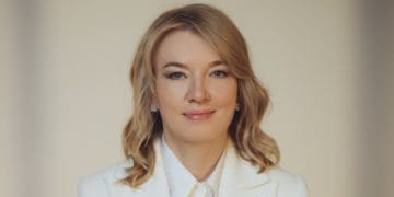 Оленa Шуляк