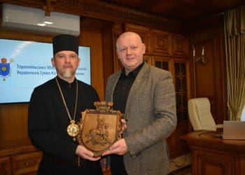 Мер Збаража Роман Полікровський взяв участь у зустрічі митрополита Теодора з головами громад Тернопільщини