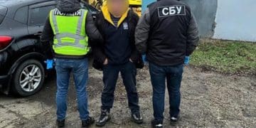 На Тернопільщині виявили чотирьох осіб, які нелегально продавали зброю