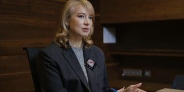 Оленa Шуляк