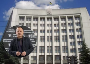 зарплати керівництва