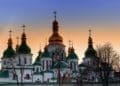 бронювати військовозобов’язаних священнослужителів