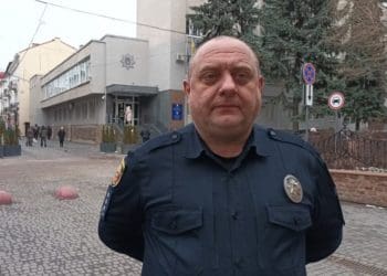 погроз зброєю