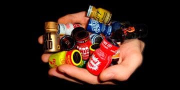 Спірні попперси – що це?