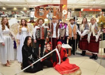 У Тернополі відбувся Парад вертепів у ТРЦ “Подоляни