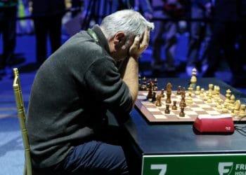 Гросмейстер з Тернопільщини Василь Іванчук плакав через поразку у партії ЧС з бліцу