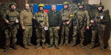 Бригадний генерал Володимир Шведюк нагородив бійців 155 ОМБр