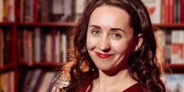 Вийшла поетична збірка тернополянки Наталії Лазуки