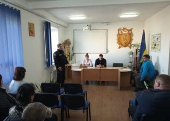 Жителям Борсуківської ТГ на Тернопільщині капітан поліції прозвітував про криміногенну ситуацію у громаді