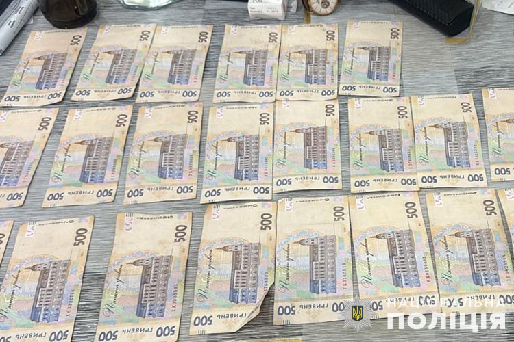 Судитимуть тернополянина, який хотів “купити” інвалідність за 8000 доларів