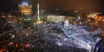 Україна вшановує пам’ять Героїв Небесної сотні