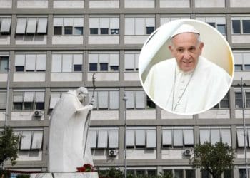 Борючись зі своєю хворобою, Папа Франциск продовжує звертатися до всього світу