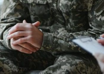 Президент підписав закон про добровільне повернення військових на службу після СЗЧ