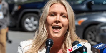 Керолайн Левітт