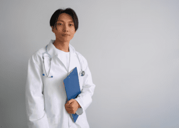 Чому так складно записатися до вузького спеціаліста і як це виправити?