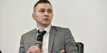 Русан Максимів