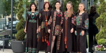 На модному показі в Парижі представили колекцію з Тернополя