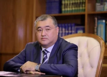 Фазилов: Таємні зв’язки з російськими владними колами та олігархами