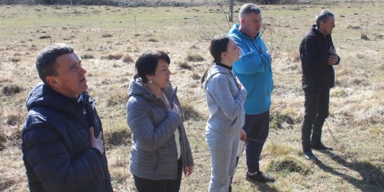 У Великогаївській громаді висадили тисячу саджанців чорного горіха