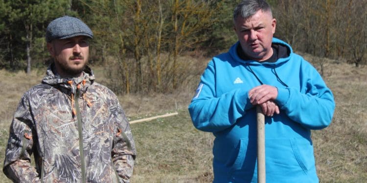 У Великогаївській громаді висадили тисячу саджанців чорного горіха