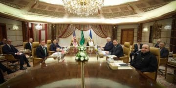 Україна заявила, що готова прийняти пропозицію США про негайне запровадження тимчасового, 30-денного режиму припинення вогню