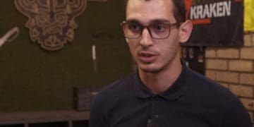 Майстерня у Львові створює ножі для українських воїнів