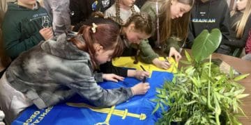 БФ “Подоляни” організував свято для дітей військовослужбовців 105 окремої бригади ЗСУ