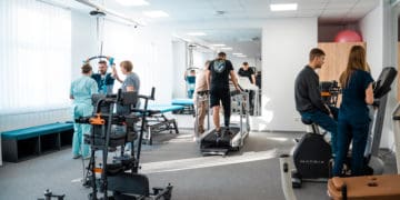 Тернопіль забезпечує спорядженням та реабілітацією військових: Сергій Надал