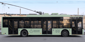 У Тернополі голосують за колір тролейбусів