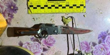 На Кременеччині під час застілля пенсіонер зарізав гостя