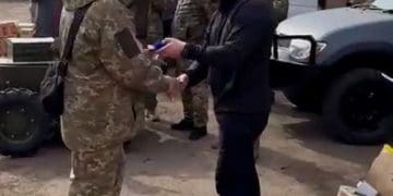 Сергій Надал на фронті у День українського добровольця вручив відзнаки воїнам 105 бригади ТрО