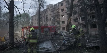 Атака РФ забрала щонайменше 9 життів у Києві, понад 70 людей поранено