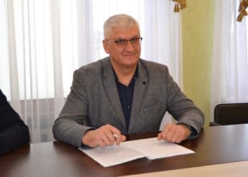 Володимир Семерез