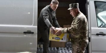 Великдень на фронті: заступник голови Тернопільської облради Володимир Болєщук відвіз захисникам дрони та гостинці