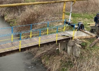 У Шумській громаді зробили капітальний ремонт пішохідного містка через річку Вілія