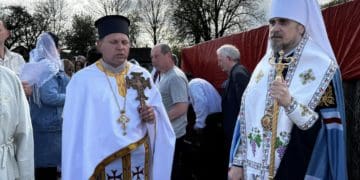 У Катеринівці на Кременеччині заклали наріжний камінь нового храму на місці, де згоріла столітня дерев’яна церква